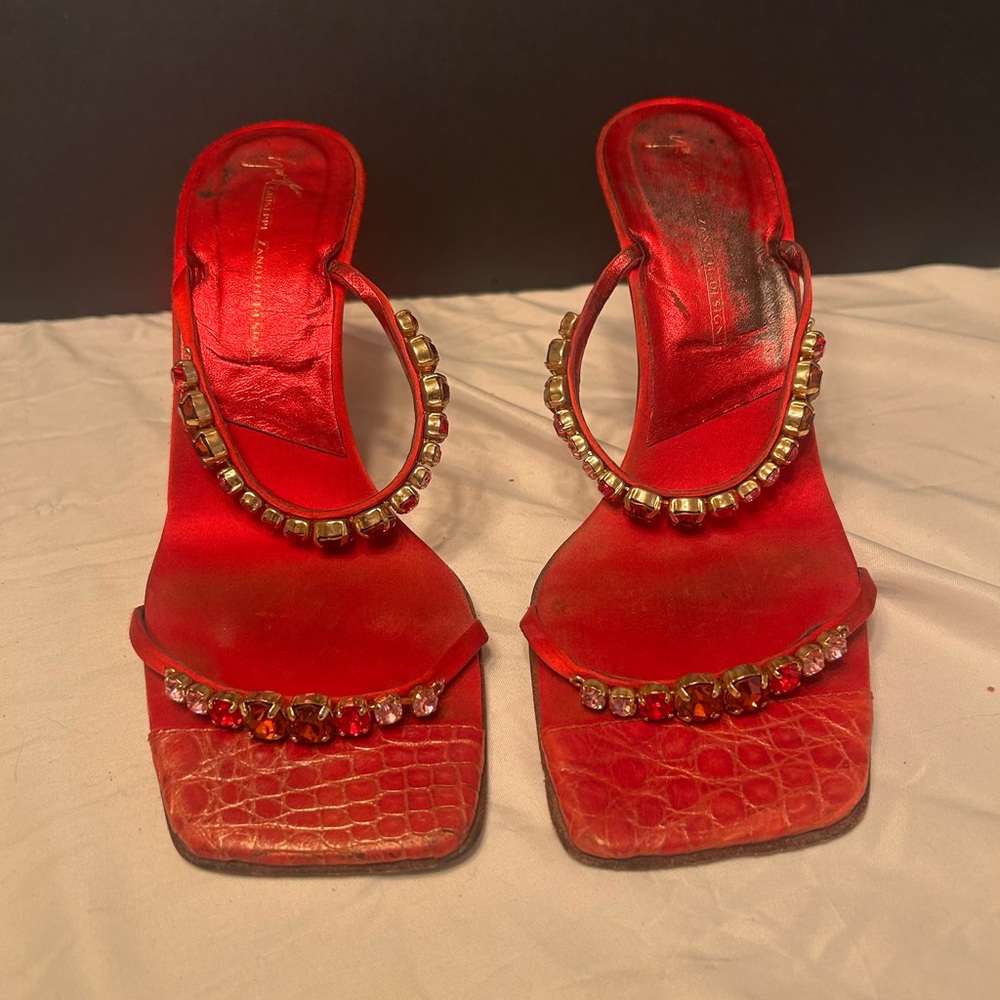 Rare & Vintage - Giuseppe Zanotti Red Satin Jewel Heels